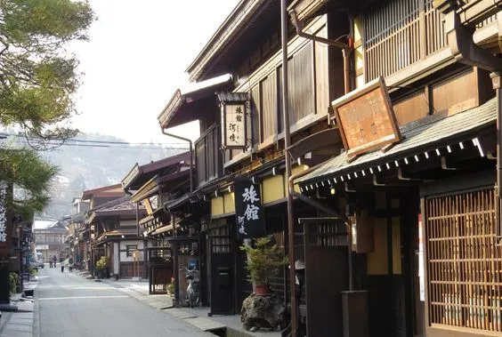 【北陸】飛驒高山 ✕ 犬山美學｜山域織色紀行 5 日
